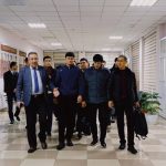 Ташрифи донишҷӯён ба китобхона